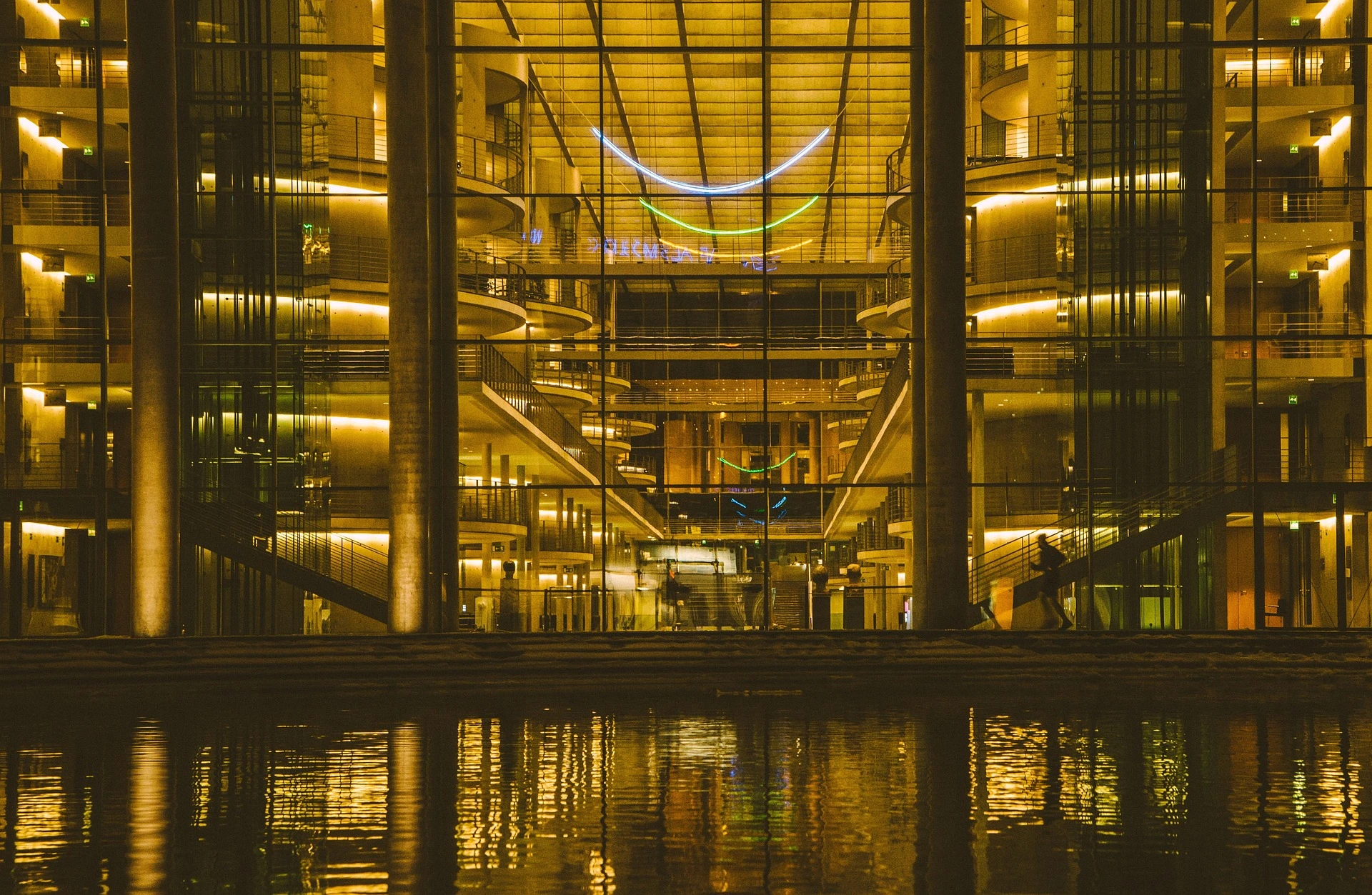 Hotel page background